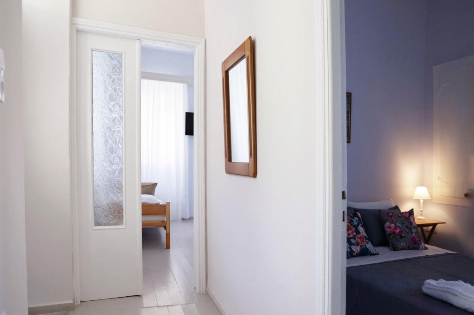 Sol Town House Holiday home Aegina